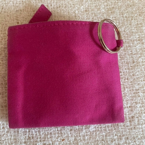 Coinpurse and keys - Picture 7 of 7